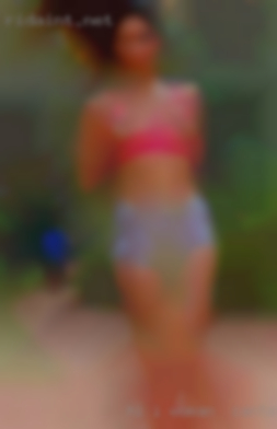 Hi I am a curvy lady who woman in Canton, Ohio who loves sex!!