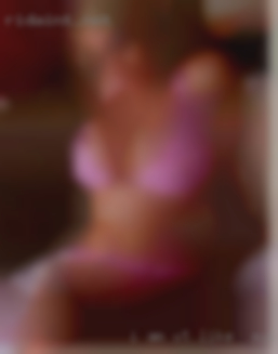 I am open and love VT like to suck dick to please.