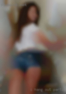 I hang out in the bbw parties in NYC room.