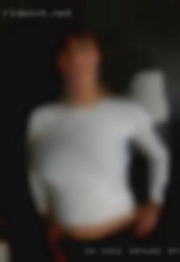 I'm cool lady Available sexual encounters for hookup.