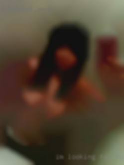 I'm Fort Campbell, KY looking for a sexy and kind women.