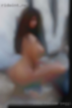 Love near Greenup, Kentucky femdom, pegging, straight, bi, gay.